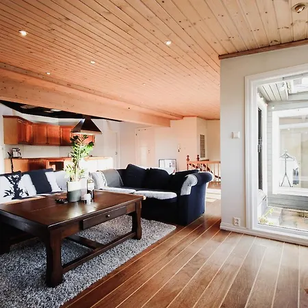 Apartamento Spacious Penthouse With Grand Terrace Bergen